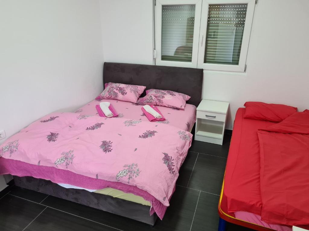 Подгорица: Apartments F