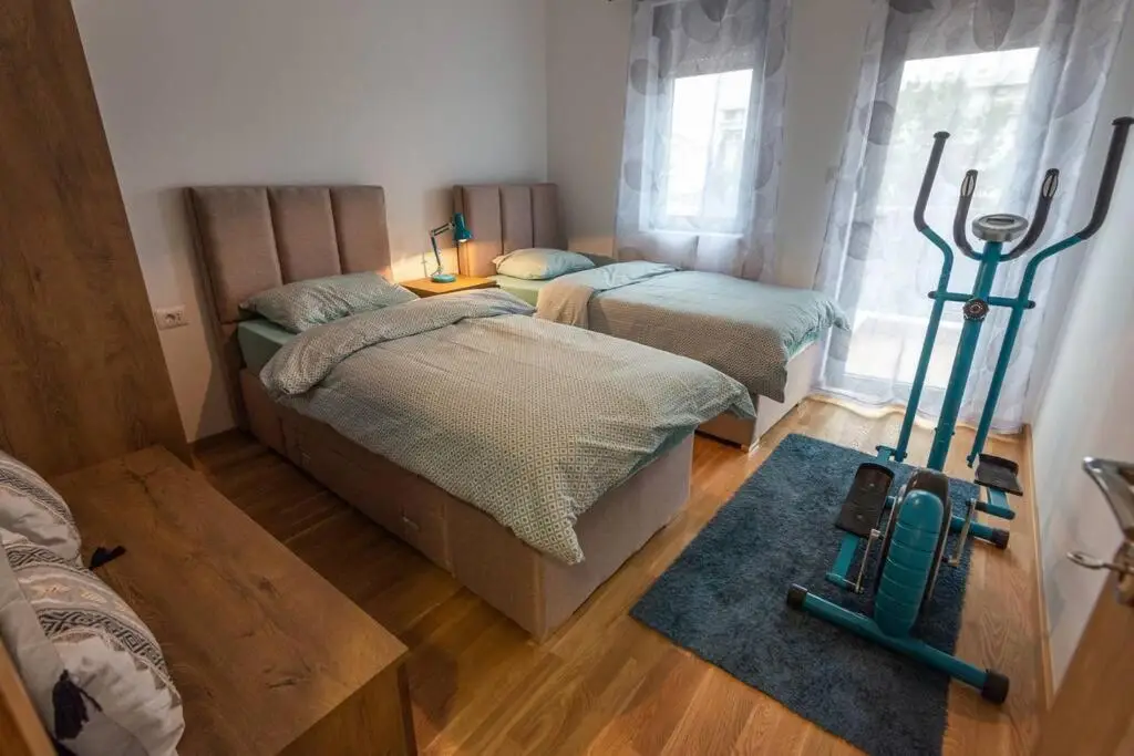 Подгорица: Modern, Bright and Cozy Apartment