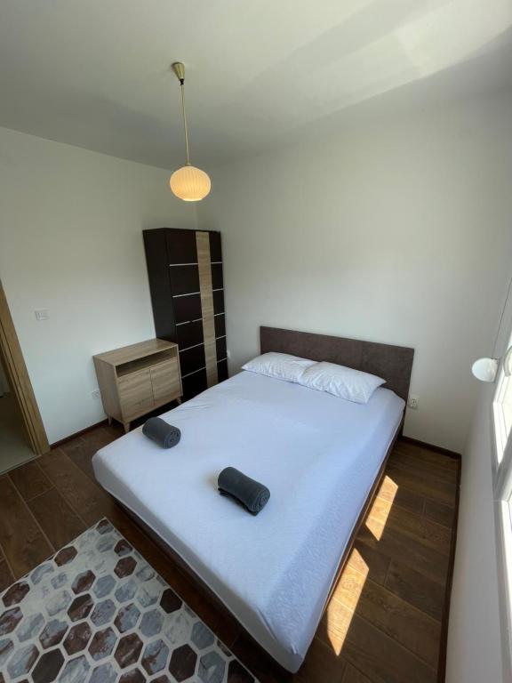 Подгорица: Entire 1-bedroom apartment with free parking