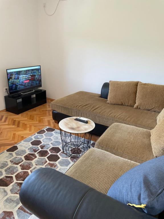 Подгорица: Entire 1-bedroom apartment with free parking