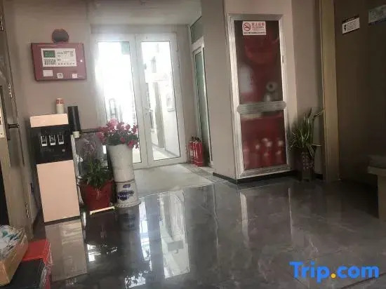 Пекин: Qing'anren Hotel (Beijing Qianmen Dashilan Branch)