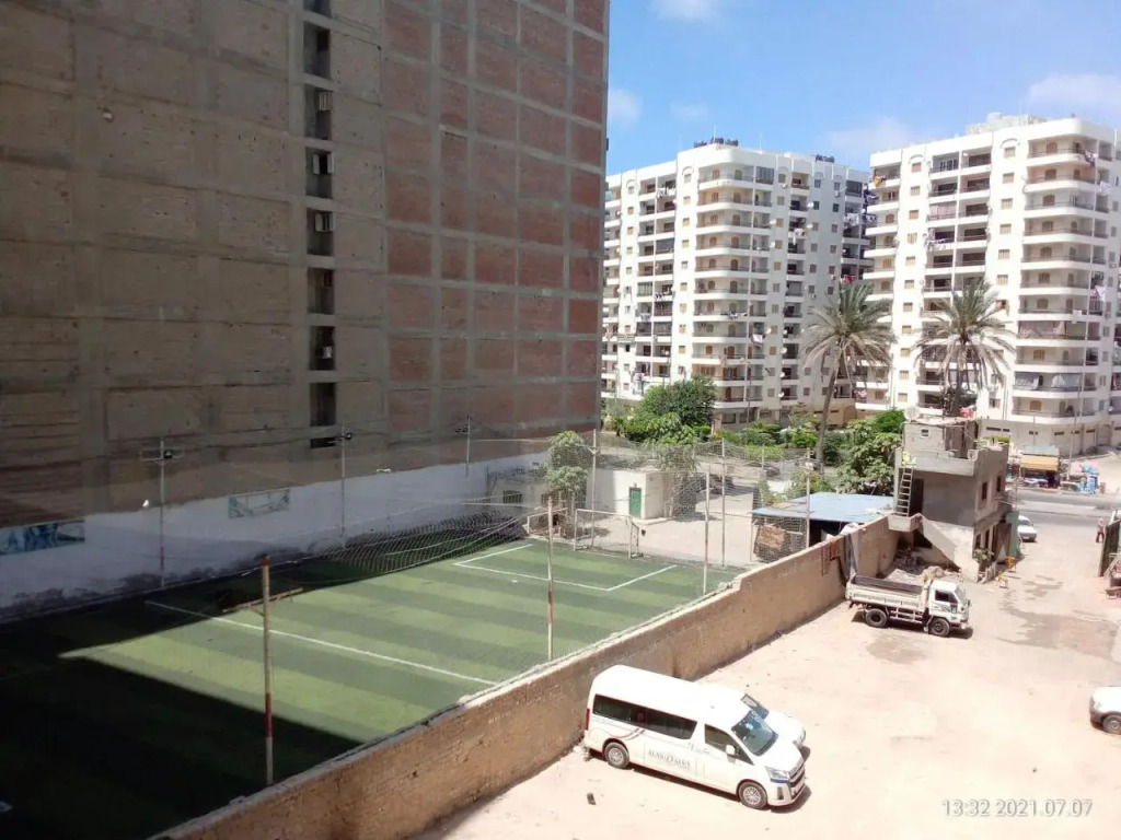 Александрия: A 3-Br Apt with Fp in Alex - 20 Mins From the Sea