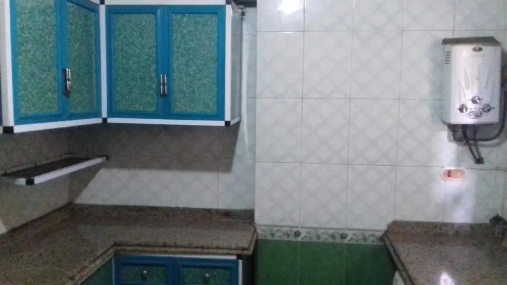 Александрия: A 3-Br Apt with Fp in Alex - 20 Mins From the Sea