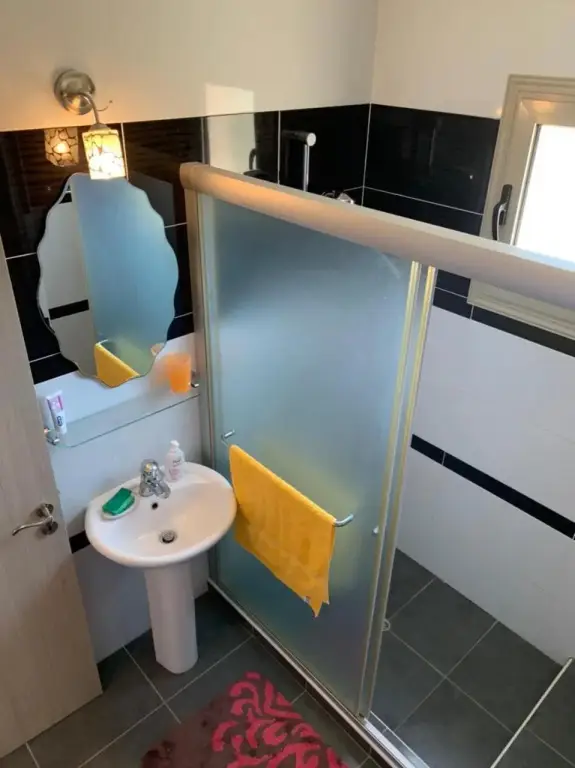 Нео Хорио: 2BR home with stunning sea and mountain views