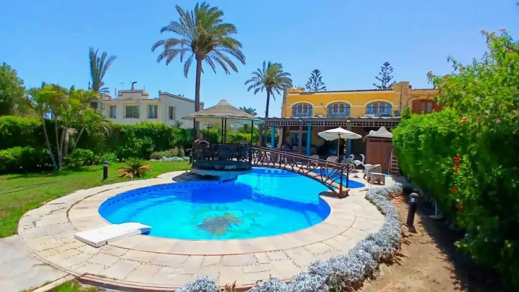 Эль-Аламейн: Modern 5-Bedroom Villa with Private Pool in Marina 5 Al Alameen