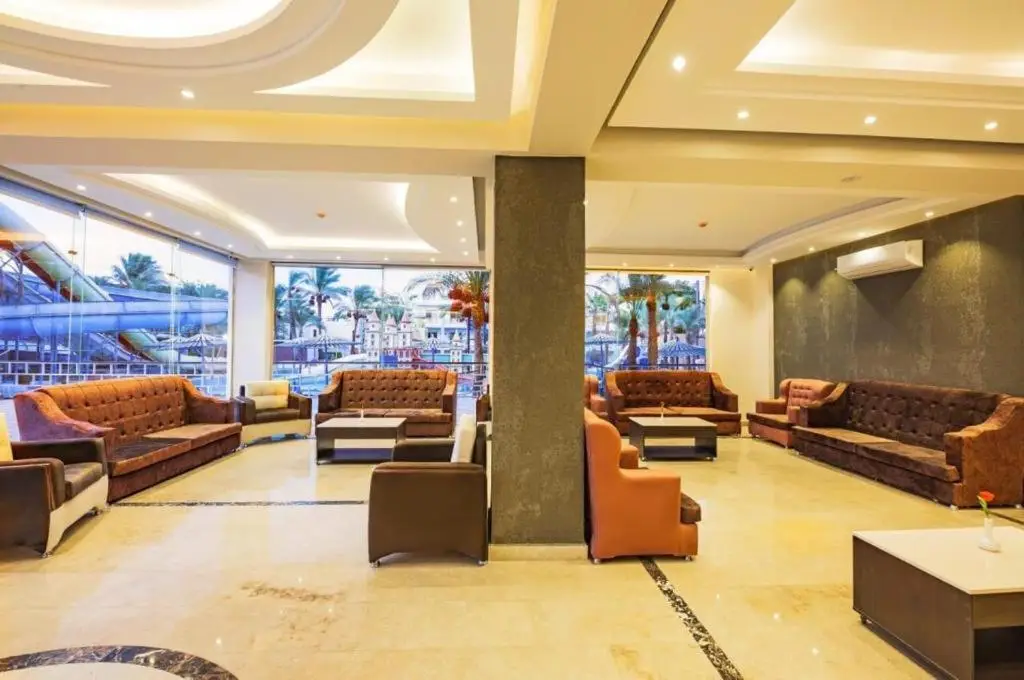 Хургада: One Bedroom Suite with Aqua View at Mirage Bay Resort