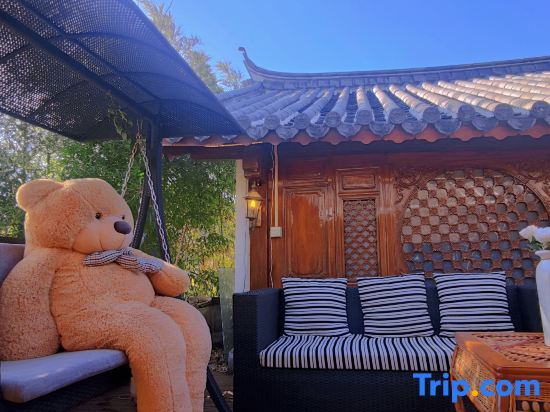 Лицзян: Wuji Parkjing Inn (Lijiang Ancient City Shop)