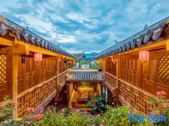 Лицзян: Wuji Parkjing Inn (Lijiang Ancient City Shop)