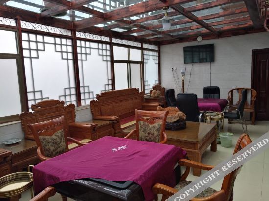 Куньмин: Tang Di Hotel