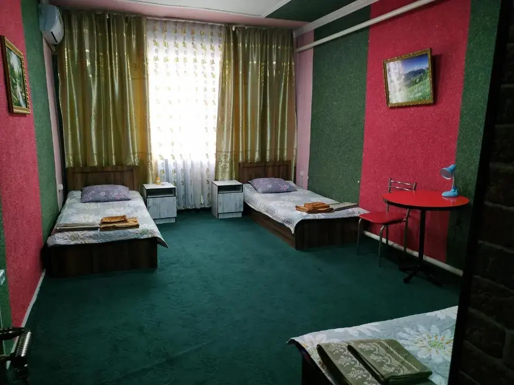 Нукус: Family Guest house - Friends-J
