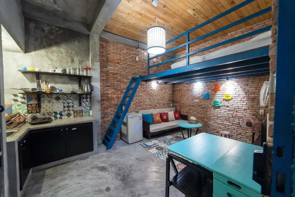 Хошимин: Stay&Chill - S.1: Ancient studio nearby Bui Vien