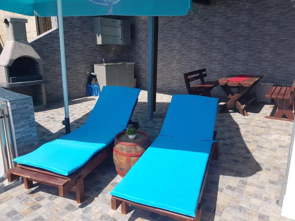Бусат: Summer Holiday House Mm