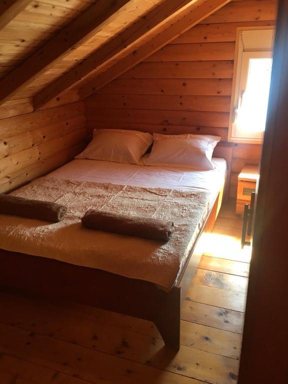 Бусат: Summer Holiday House Mm