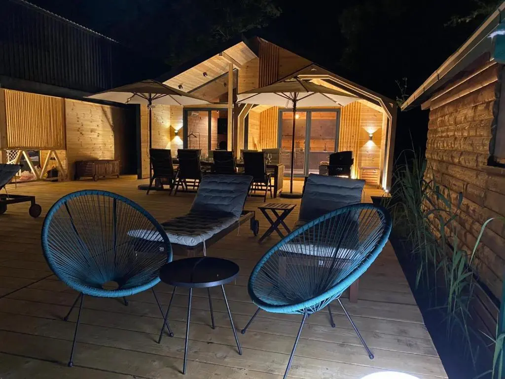 Горни Стой (Штойи и Эпермь): ADA BEACH HOUSE mit Wasserzugang