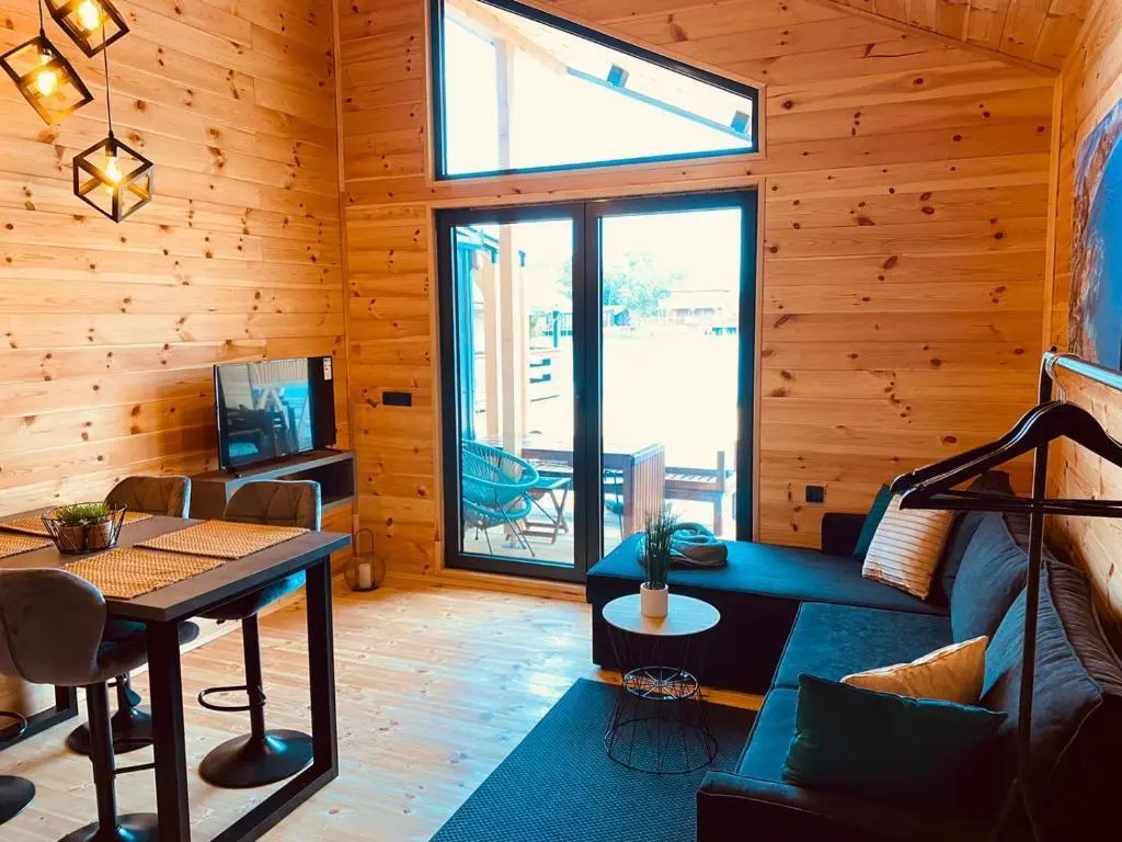 Горни Стой (Штойи и Эпермь): ADA BEACH HOUSE mit Wasserzugang