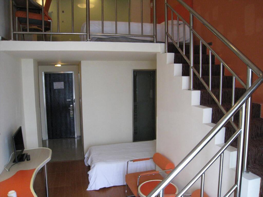 Шанхай: Motel168 Zhang Qiao Inn