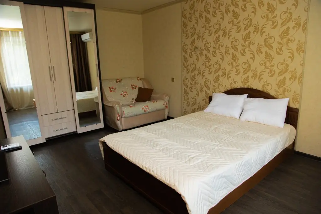 Комсомольск-на-Амуре: Апартаменты ApartLand на Комсомольской 37/2