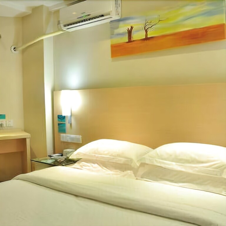 Юйлинь: City Comfort Inn Yulin Pedestrian Street