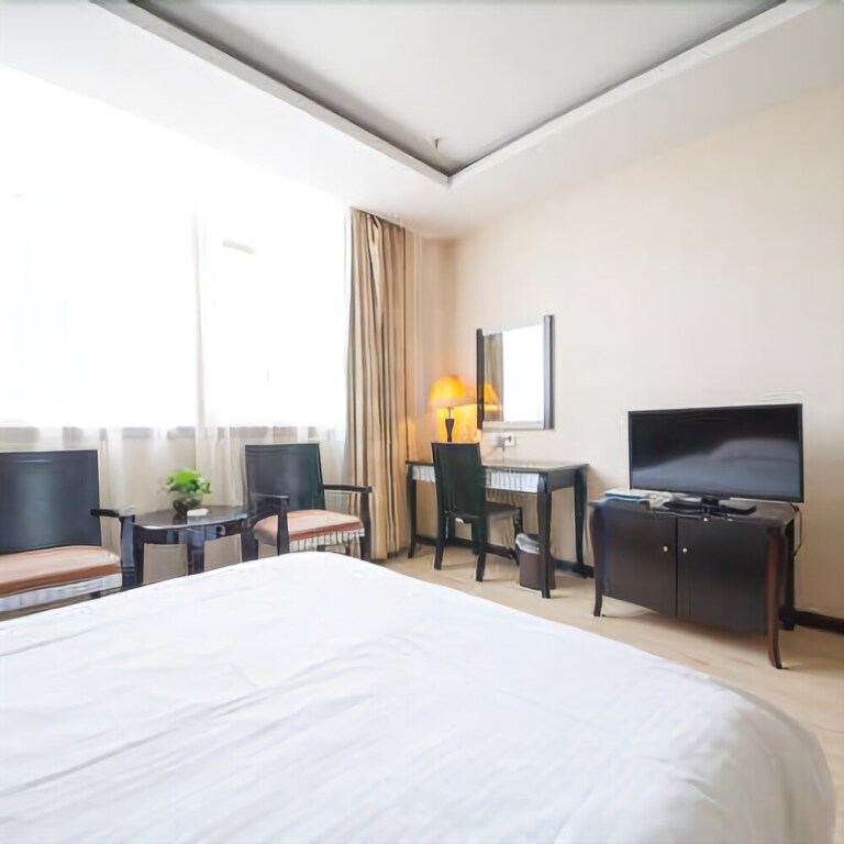 Наньтун: Nantong Golden Luck Hotel