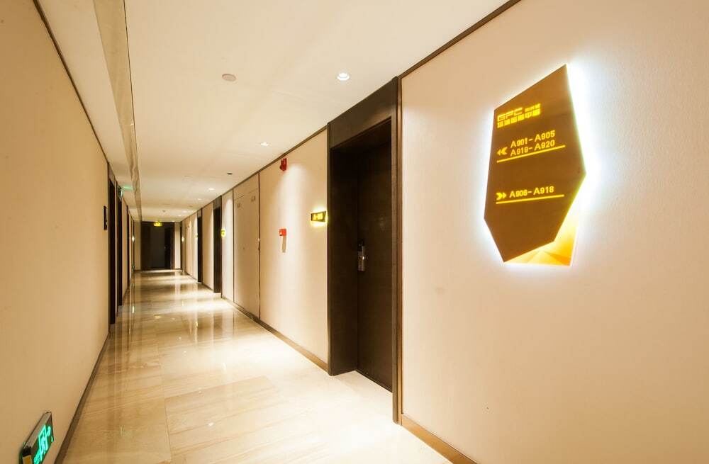 Тайюань: Oak Oak International Apartment