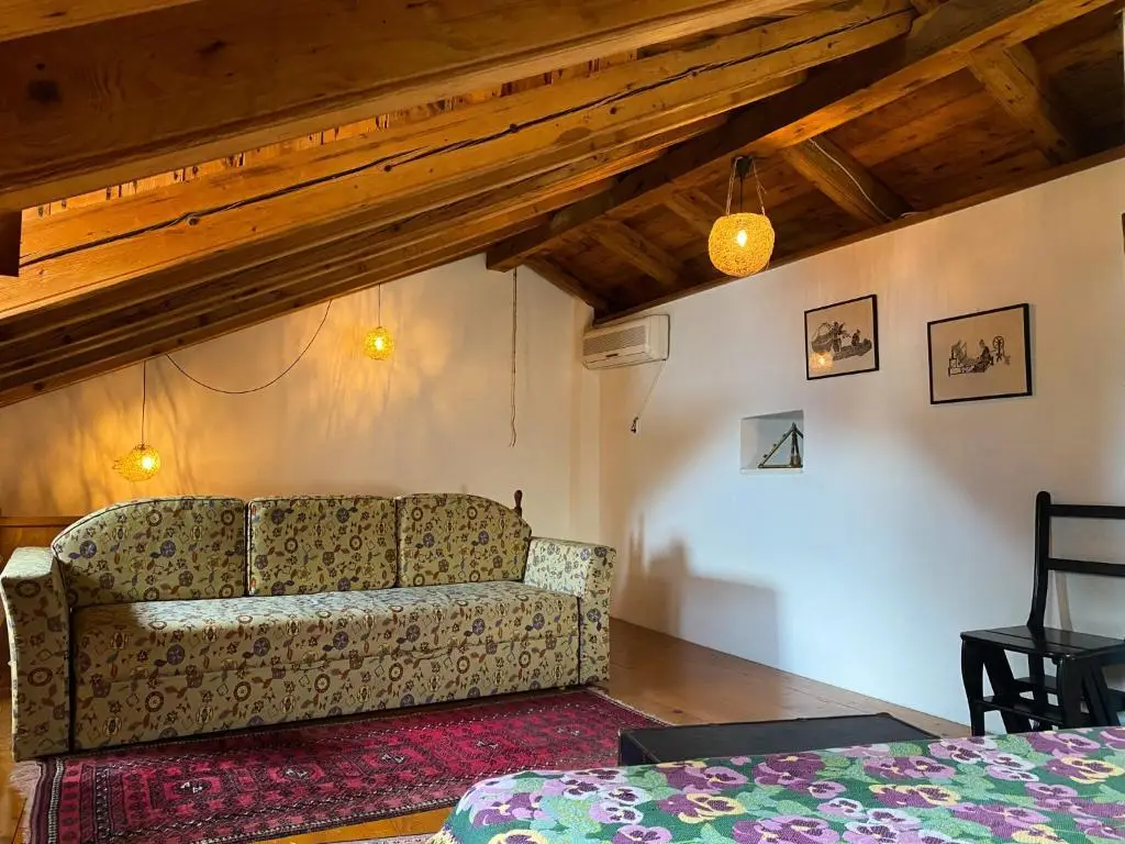 Пераст: Charming Bohemian House in Perast
