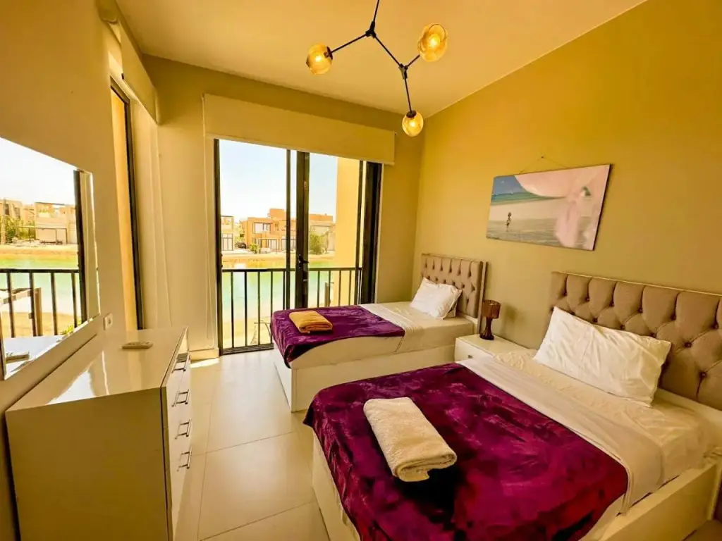 Эль-Гуна: Luxury 3 Bedrooms Town House