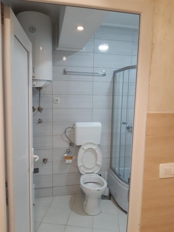 Будва: Apartmani Kosmac