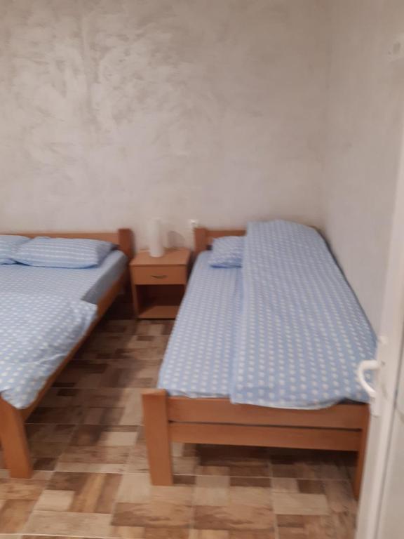 Будва: Apartmani Kosmac