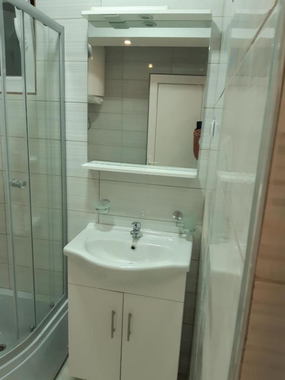 Будва: Apartmani Kosmac