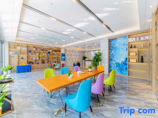 Хойчжоу: Kyriad Hotel (Huizhou Daya Bay BYD Industrial Park)