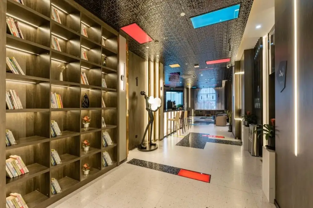 Echarm Hotel Shanghai Bund Store — фото 1