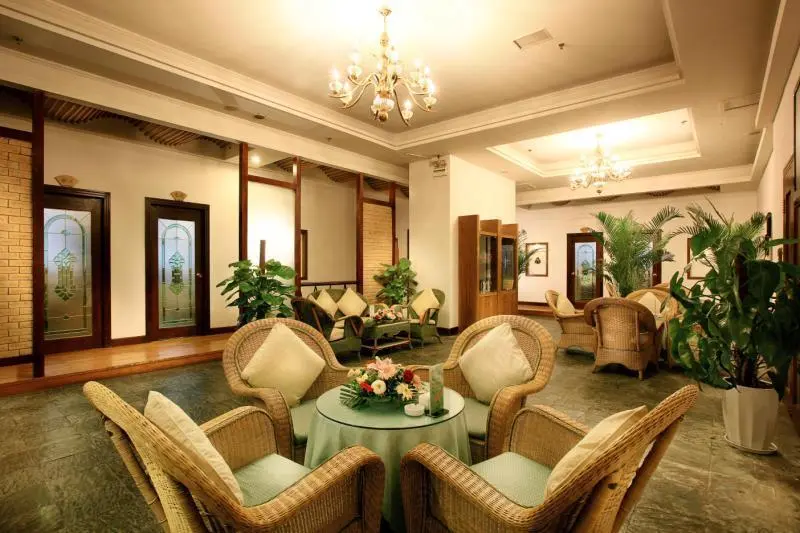 Чэнду: Green Land Hotel Chengdu