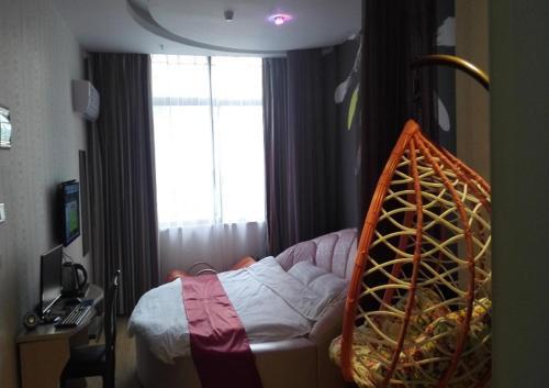 Фучжоу: Thank Inn Plus Hotel Jiangxi Fuzhou Linchuan District Menghu Playground