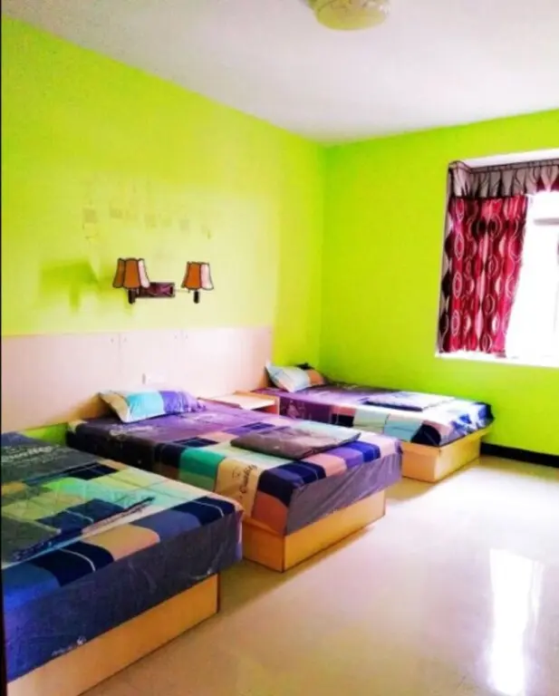 Бэйхай: Home of Sea Hostel