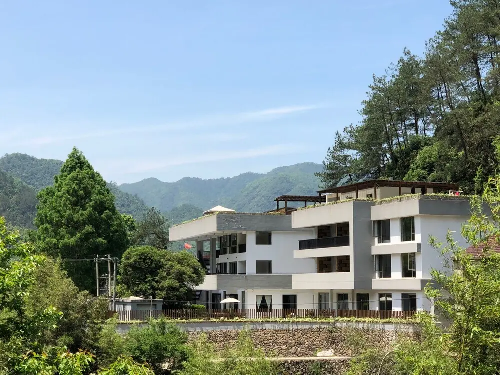 Ханчжоу: Fuchunjiang Sky Inn