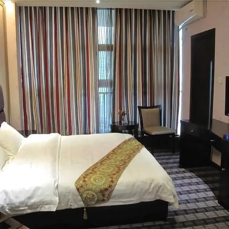 Мяньян: Zitong Furuilai Hotel