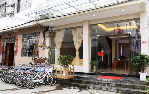 Яншо: YangShuo DaTangShow hotel