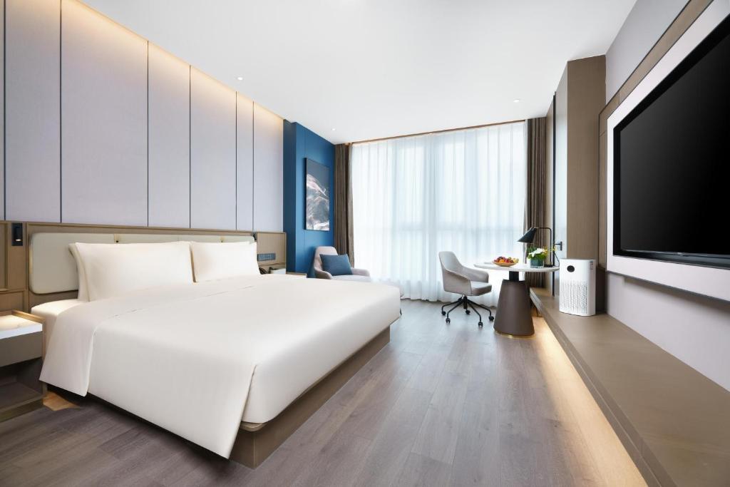 Цзинань: Yaduo Hotel, East Square, Jinan West Station