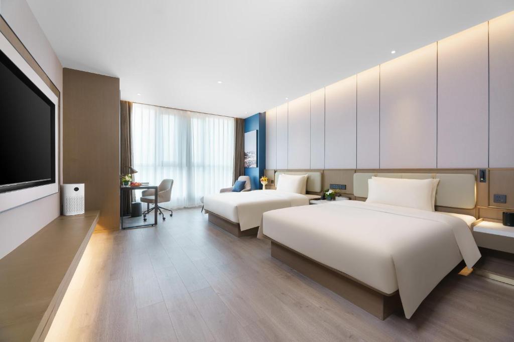 Цзинань: Yaduo Hotel, East Square, Jinan West Station