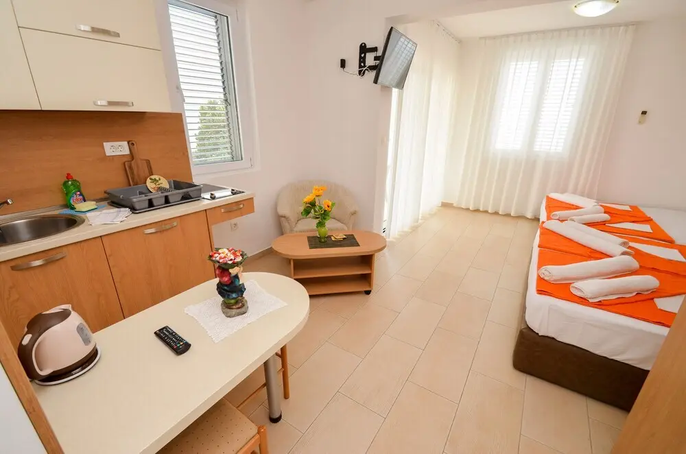 Бечичи: Apartments Ivanovic - Studio With Balcony and sea View