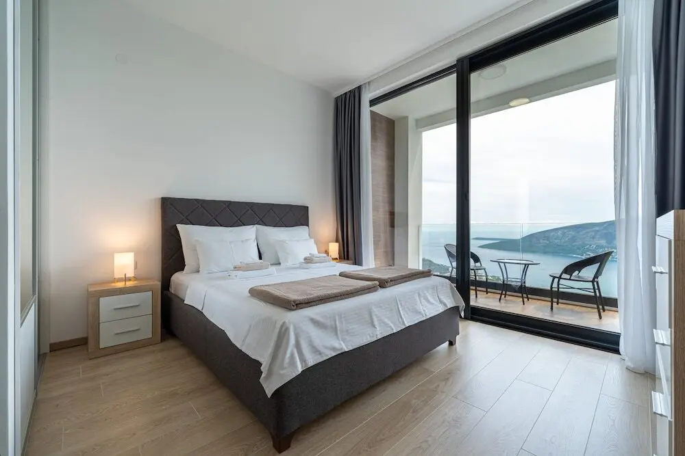Херцег-Нови: Pool Villa Luxoria Trebesin