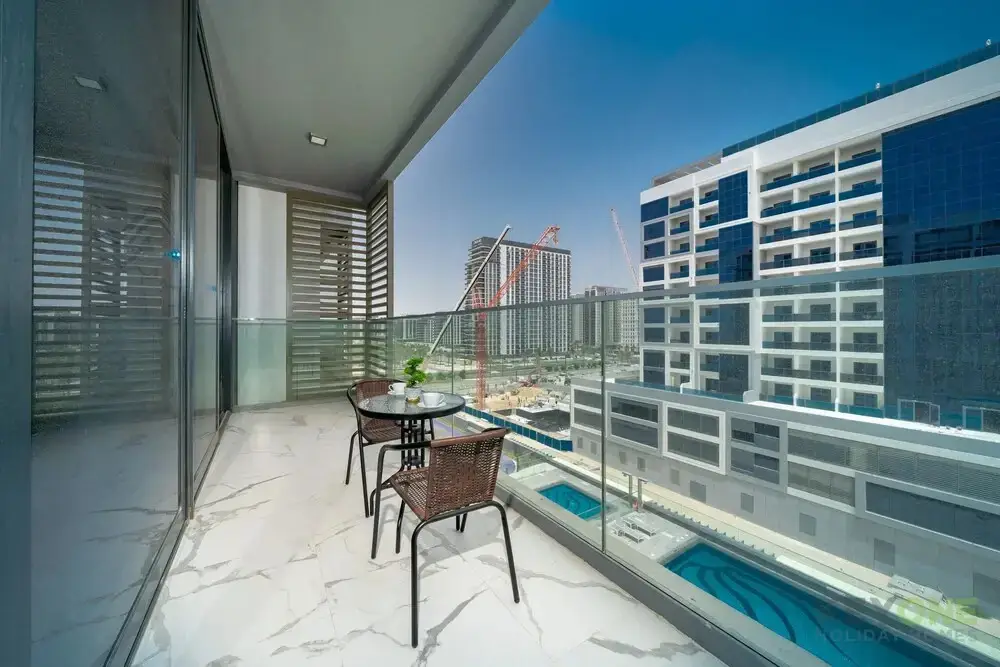 Дубай: Pristine 1BR Suite in Dubai Hills