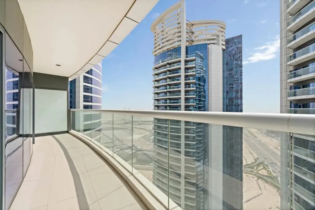 Дубай: Aliving Luxury 1br Paramount Towers Business Bay 6205