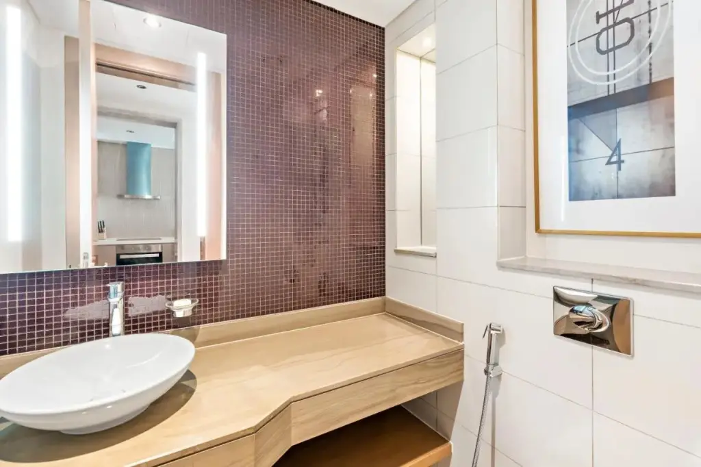Дубай: Aliving Luxury 1br Paramount Towers Business Bay 6205