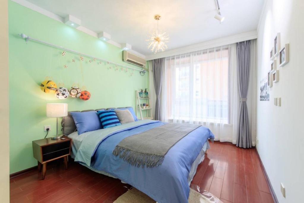Баодин: Baoding Jingxiu·Beiguo Shopping Mall· Locals Apartment 00166230