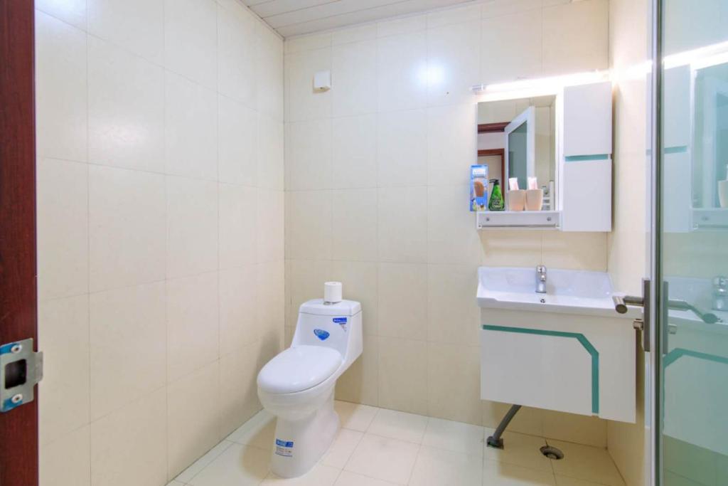 Баодин: Baoding Jingxiu·Beiguo Shopping Mall· Locals Apartment 00166230