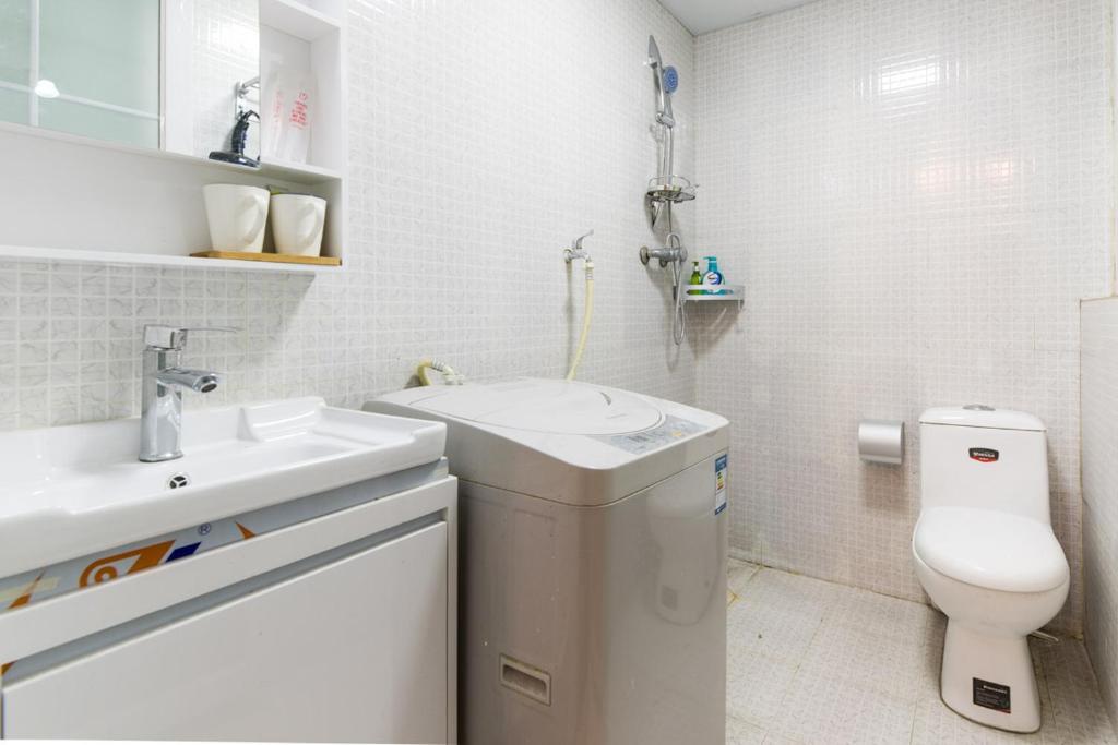 Чэнду: Chengdu Pidu·Chengdu College of University of Electronic Science And Technology of China Locals Apartment 00156640