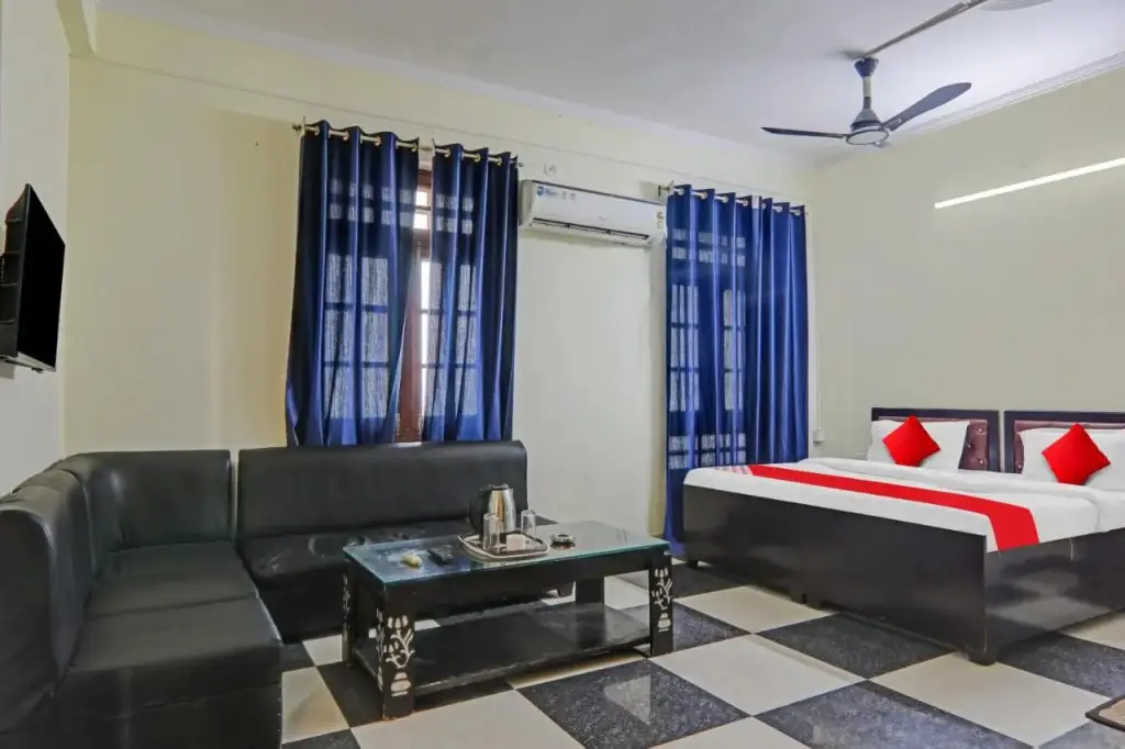 Лакхнау: OYO Flagship 80680 Hotel Harsh Inn