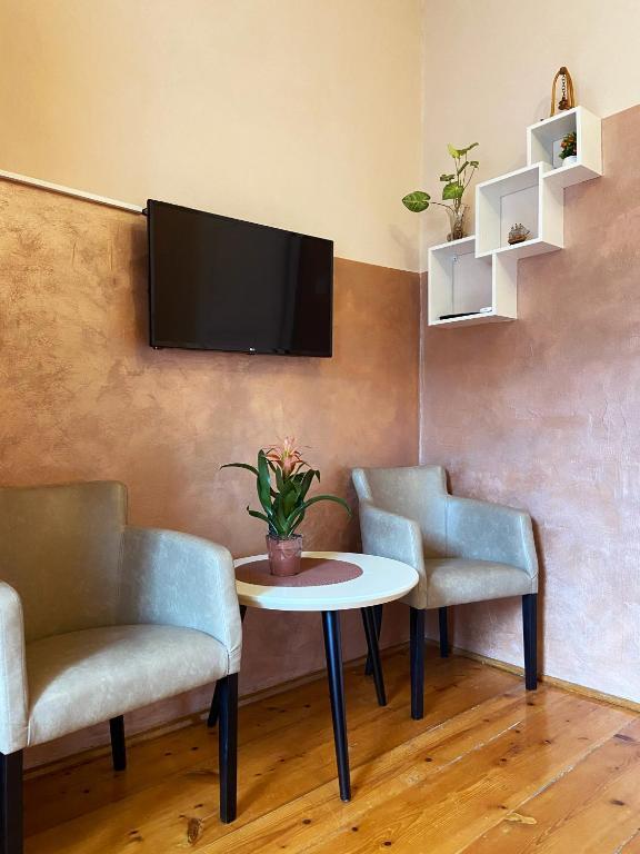 Доброта: S&I rooms