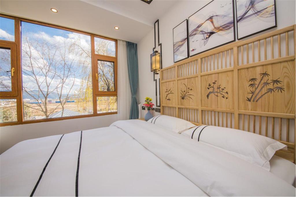 Лицзян: Lijiang Hanxia Inn